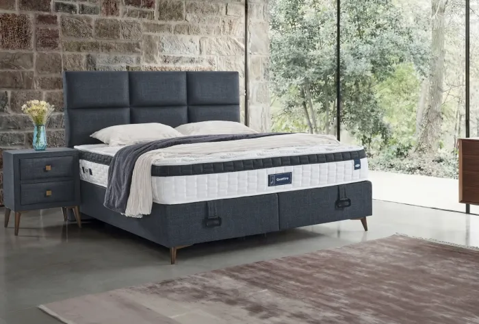 Quattro Bed-Base-Headboard Sleeping Set